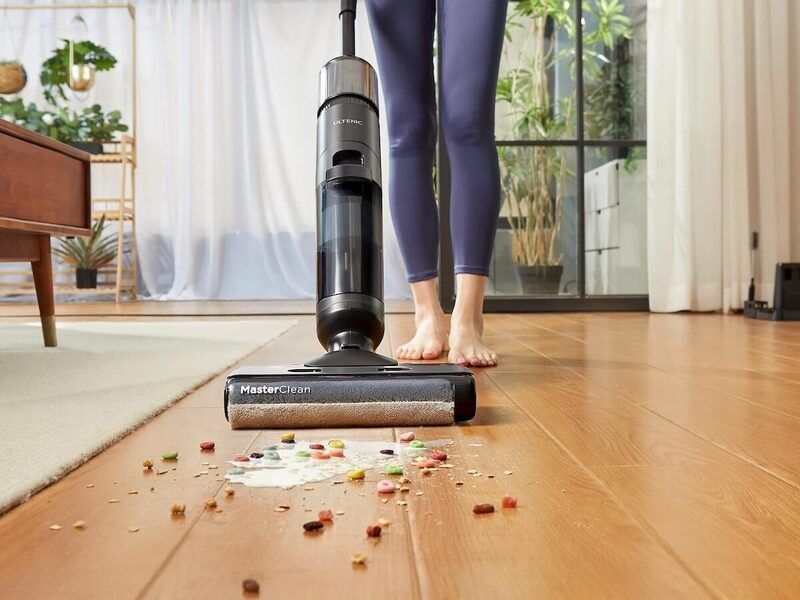 Triple-Cleaning Cordless Vacuums