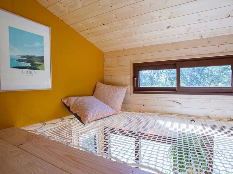 Relaxation-Centric Cozy Tiny Homes