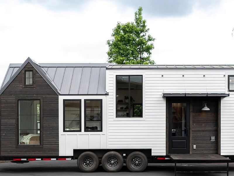 Space-Saving Compact Portable Homes