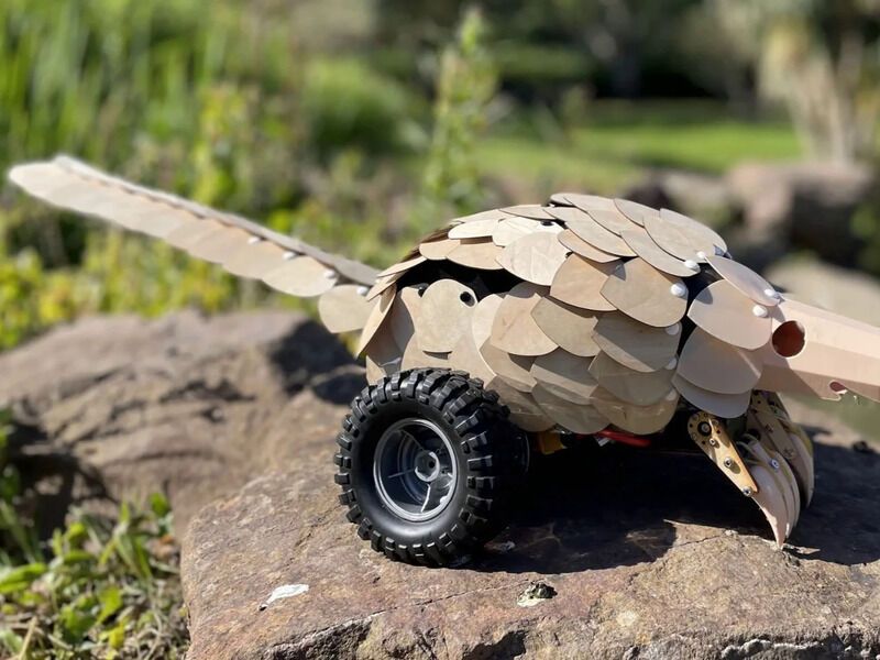 Pangolin-Inspired Planting Robots