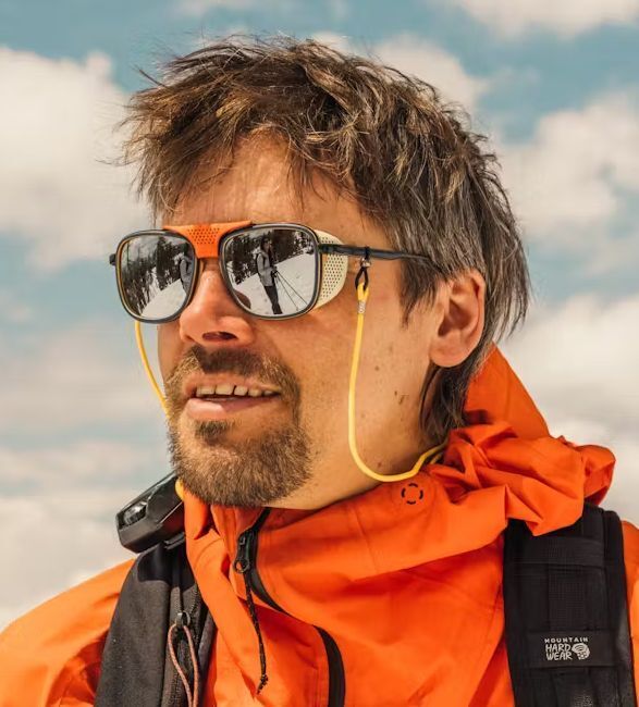Oversized Adventurer Alpine Sunglasses : Sunski Ferrata Alpine