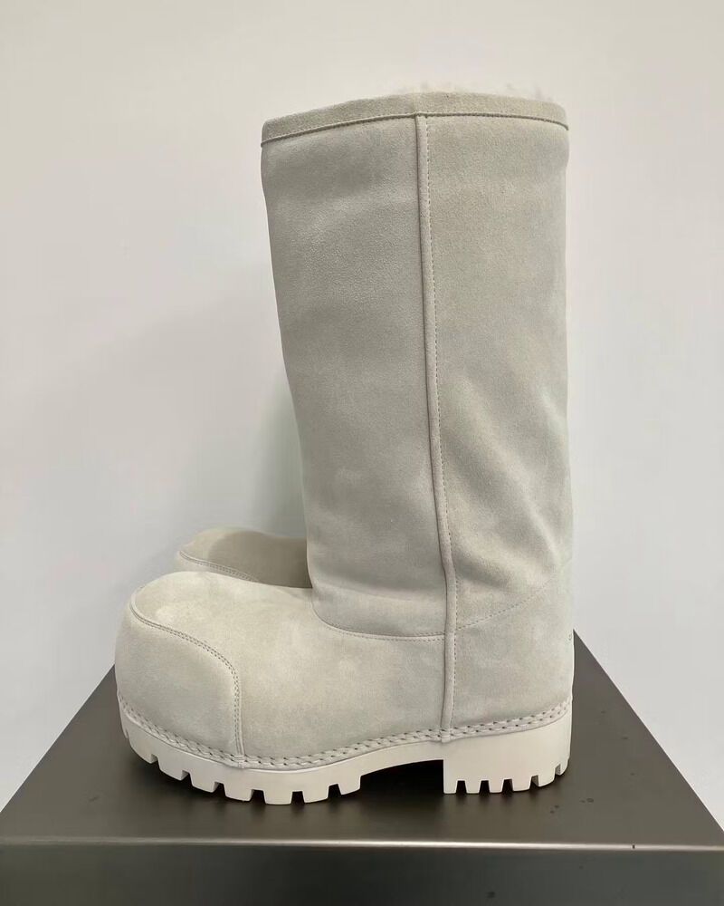 Bulbous Platformed Fashion Boots