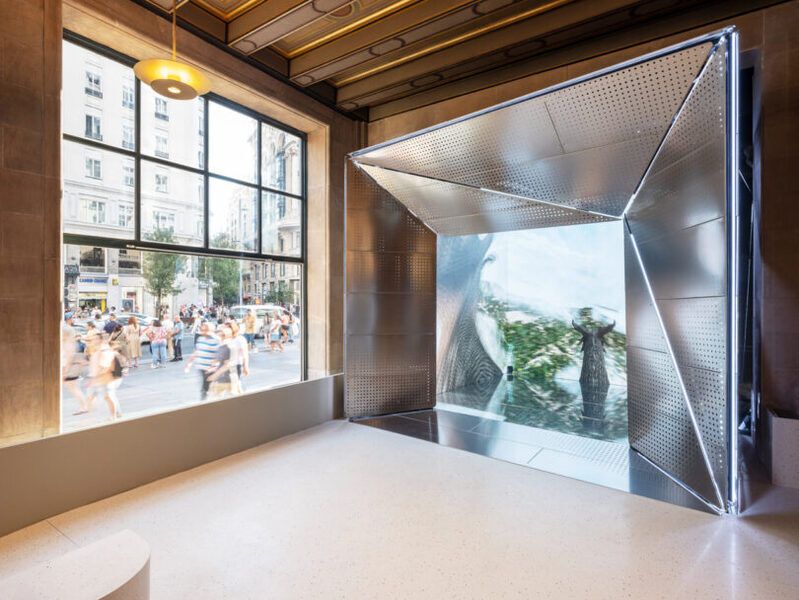 Futuristic Interactive Retail Designs