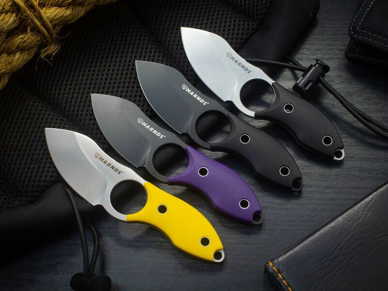 Charming Full-Rang Neat Knives