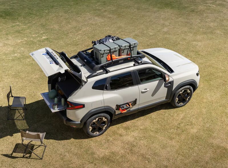 Modular Camping-Friendly SUVs