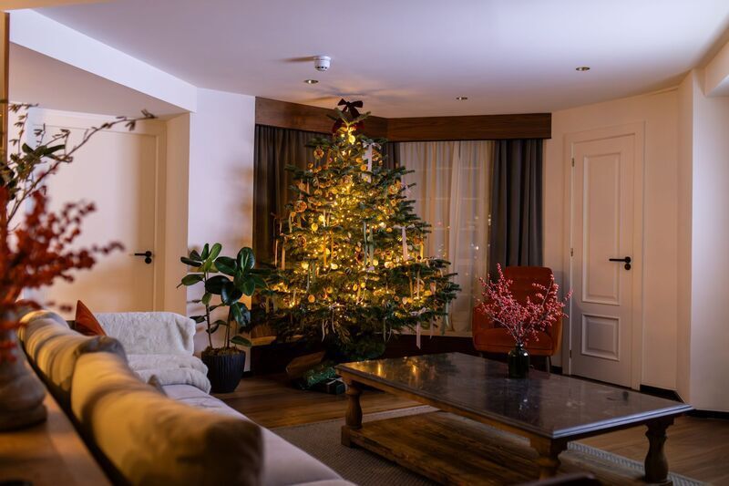 Ultimate Christmas Suites