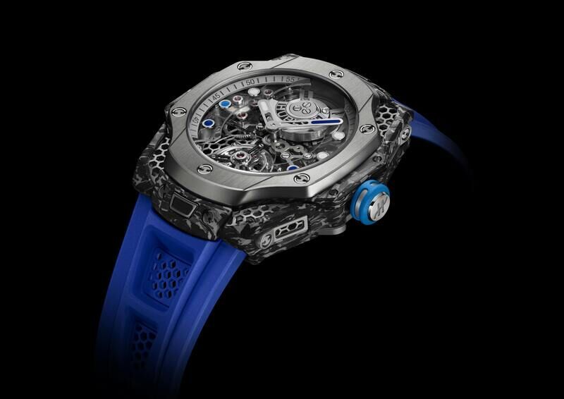 Fashionable Carbon Fiber Watches