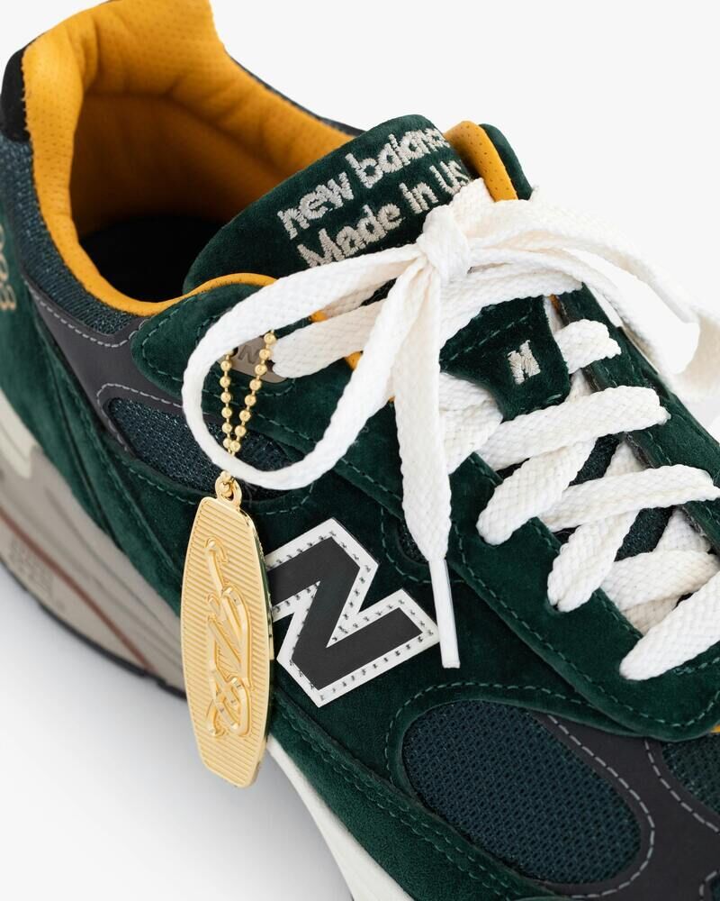 Rich Green Lifestyle Sneakers