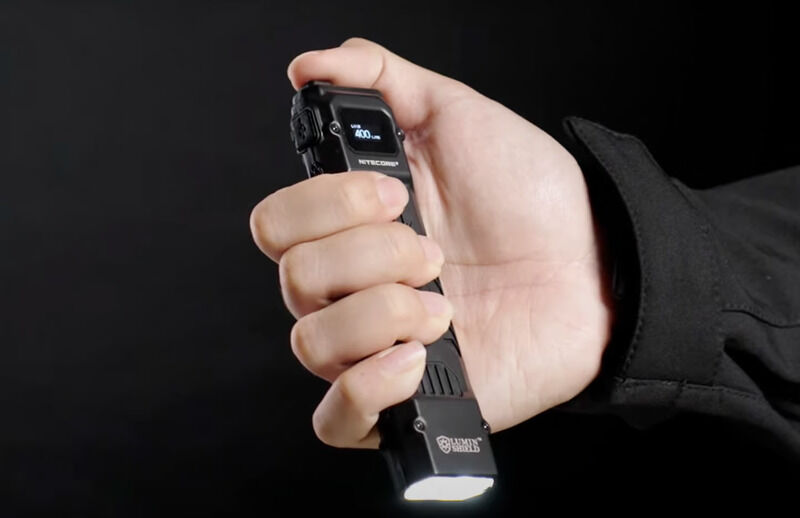 Handheld High-Performance Flashlights