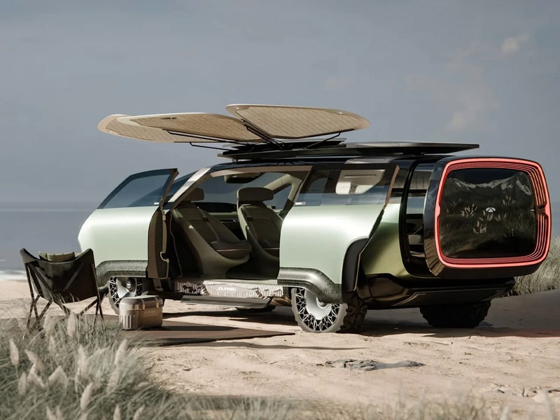 Expanding Camper Van Concepts - The Chery Journeo Concept Camper Van Supports Comfy Living (TrendHunter.com)