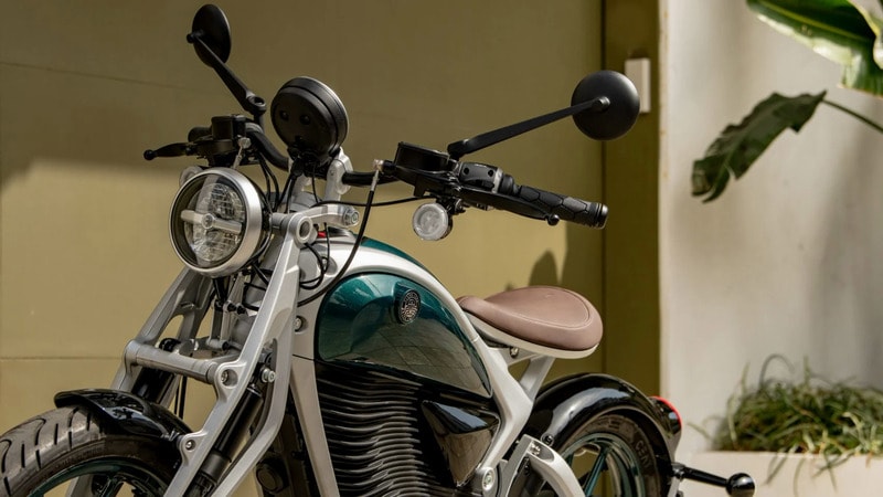 Sculptural Electric Motorcycle Designs