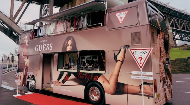 Traveling Fashion Showcases