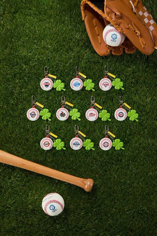 Sport-Themed NFC Keyrings Main Gallery Image