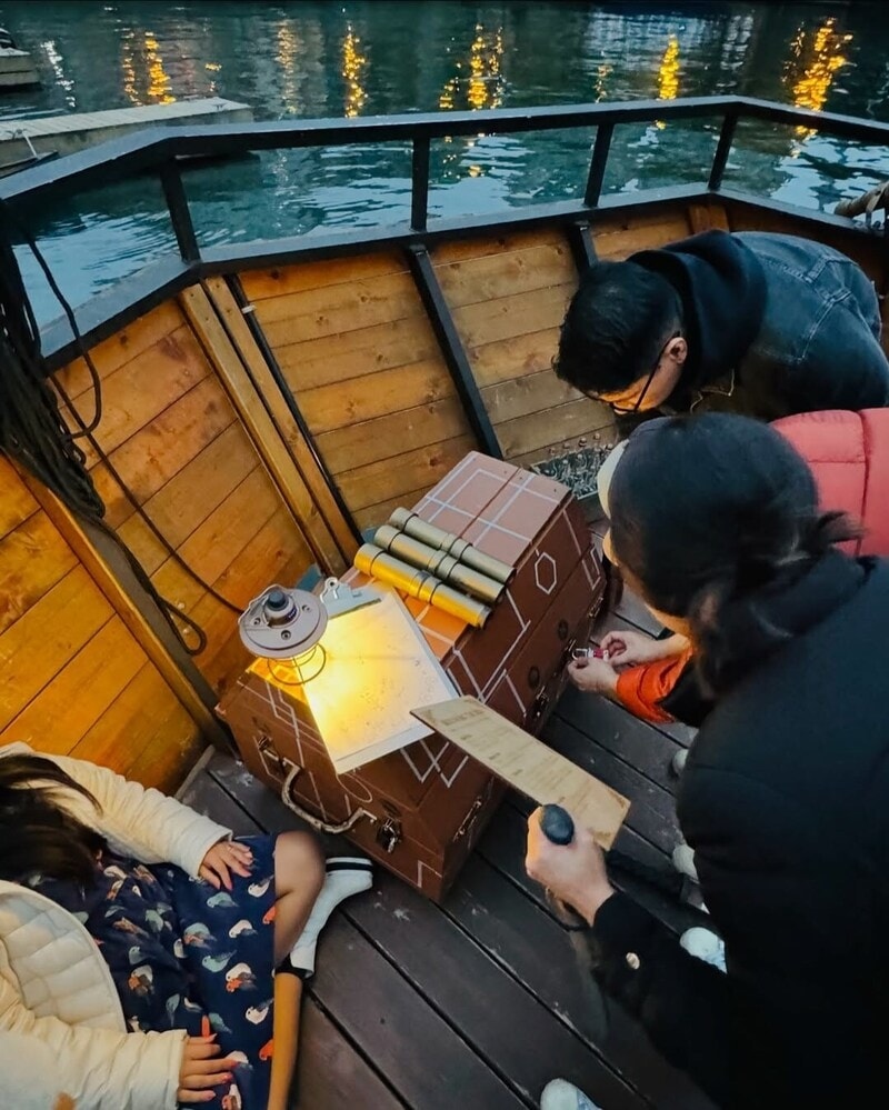 Floating Escape Rooms