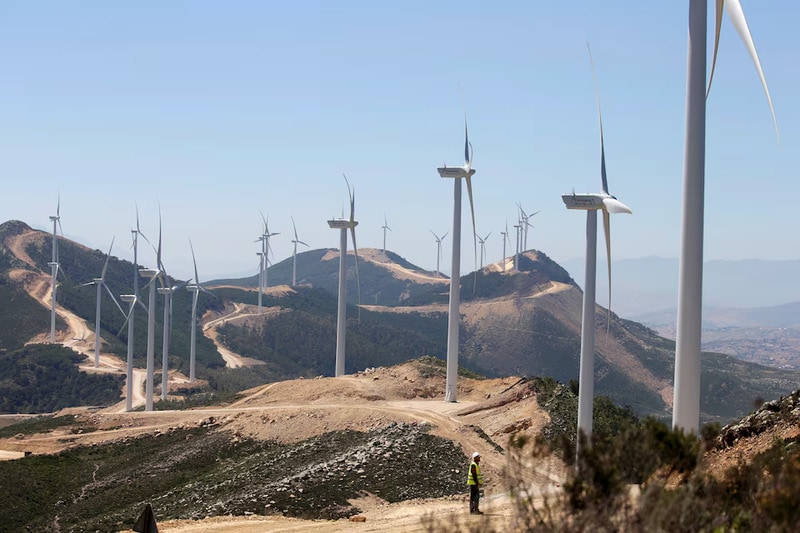 Renewable Energy Capacity Investments Main Gallery Image