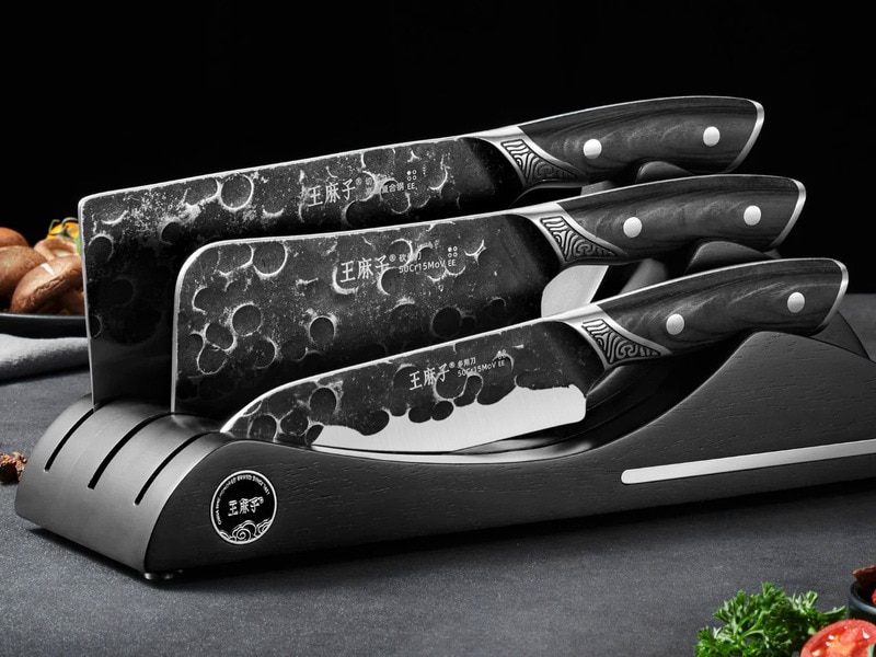 Precise Artfully Intricate Knives