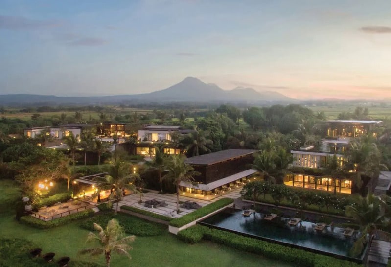 Luxe Energy-Reducing Bali Resorts Main Gallery Image