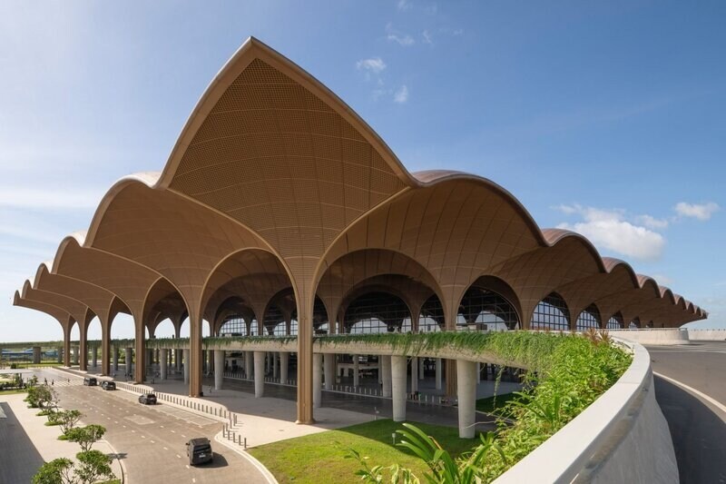 Tropical Airport Terminals