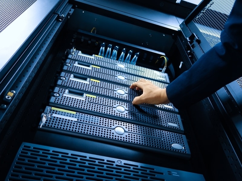Clean-Energy Data Centers Main Gallery Image