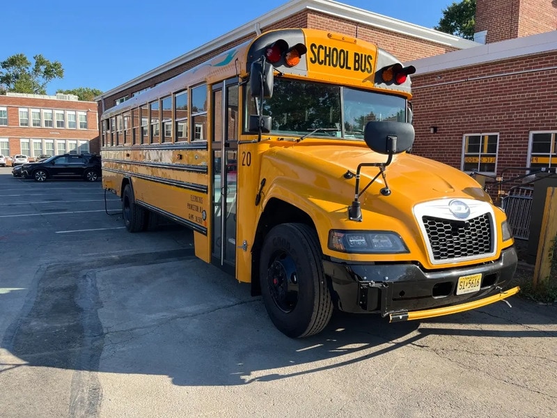 Electric School Bus Initiatives Main Gallery Image