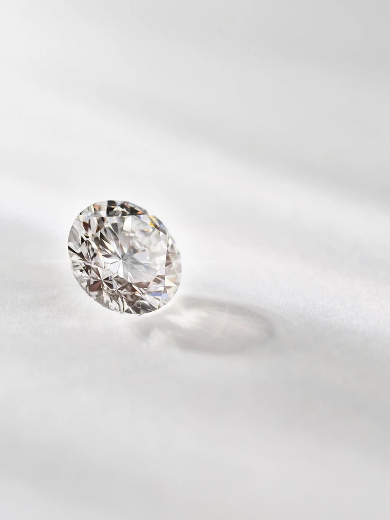 Diamond Carbon Footprints Main Gallery Image