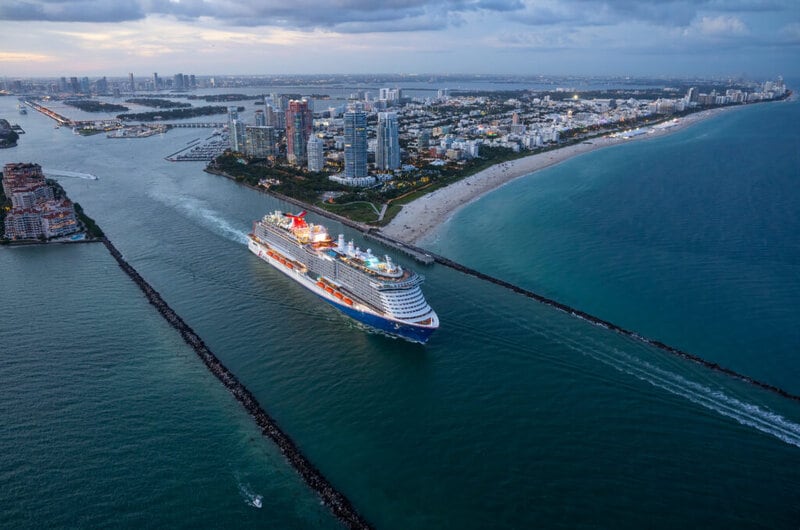 Cruise Line Emissions Targets Main Gallery Image