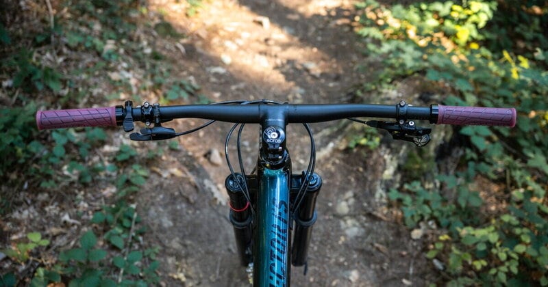 Adjustable Bike Handlebars: Newmen Lets Riders Reset Bar Width with the ...