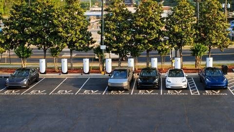 EV Charging Credit Facilities Main Gallery Image