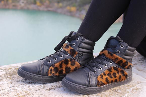 leopard print gym shoes