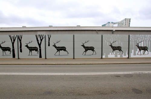 Spectacular Moving Murals