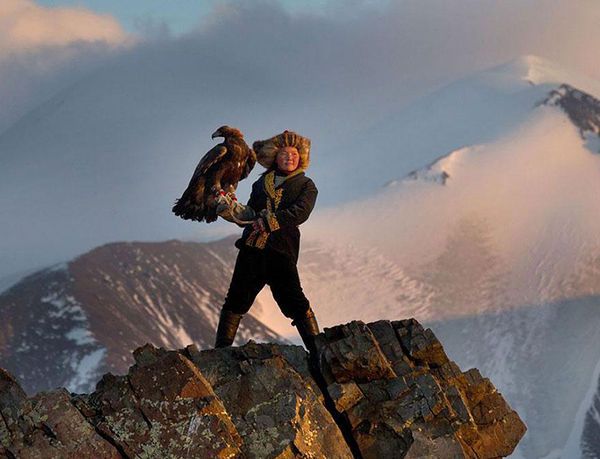 Authentic Eagle Hunting Images