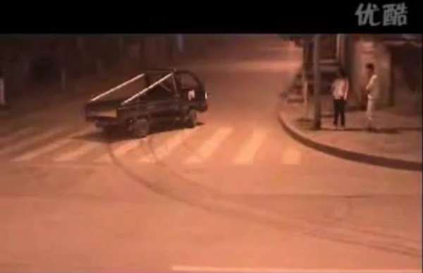 Tiny Truck Drifting