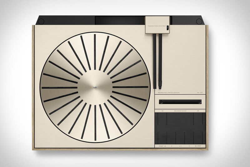 Restored 70s Turntables : Bang & Olufsen Beogram 4000c