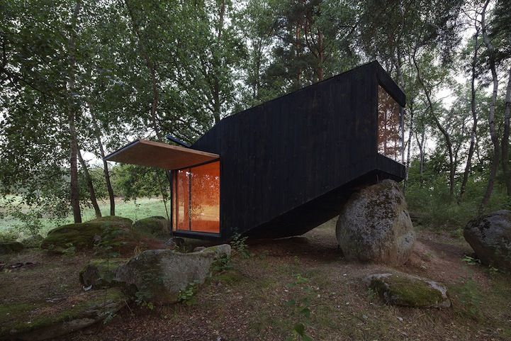 Leaning Cabin Residences