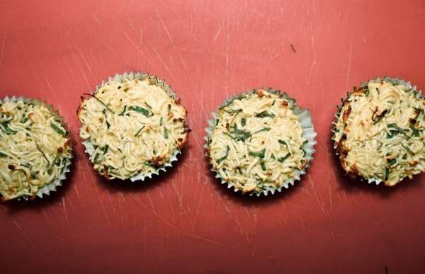 Crunchy Noodle Cupcakes