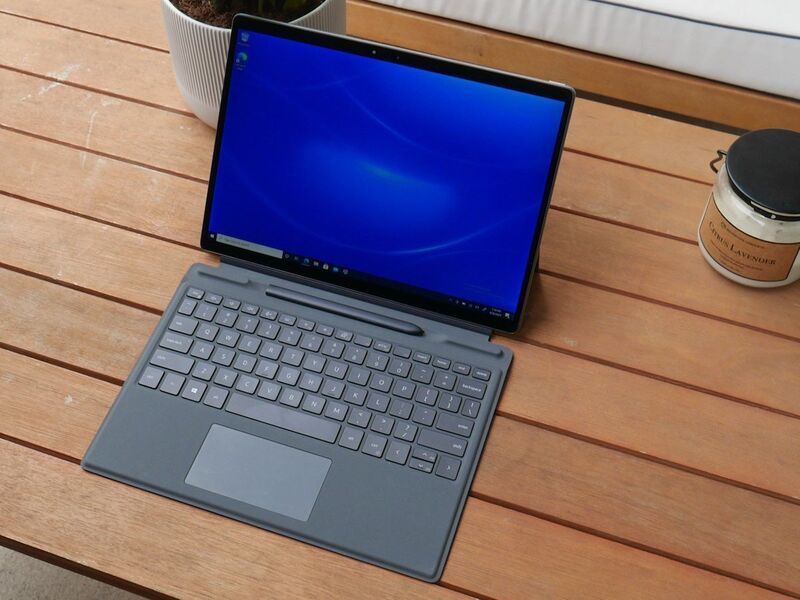 Flexible Productivity Laptops : Dell Latitude 7320 Detachable