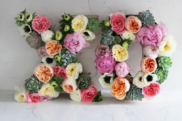 Stunning DIY Floral Letters