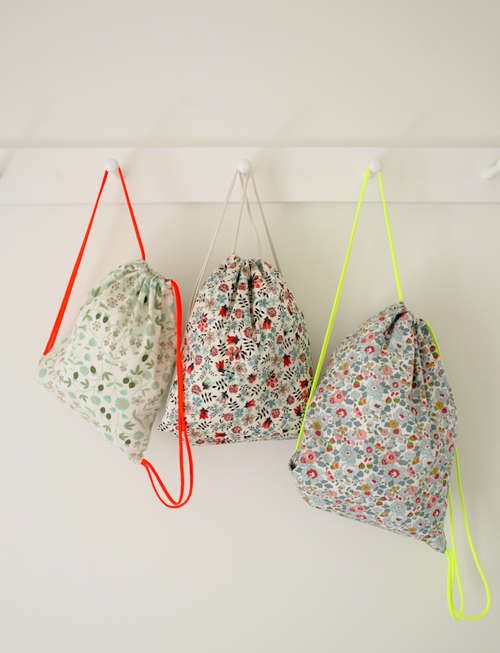 DIY Floral Drawstring Bags