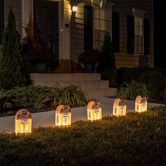 Outdoor Droid Lighting