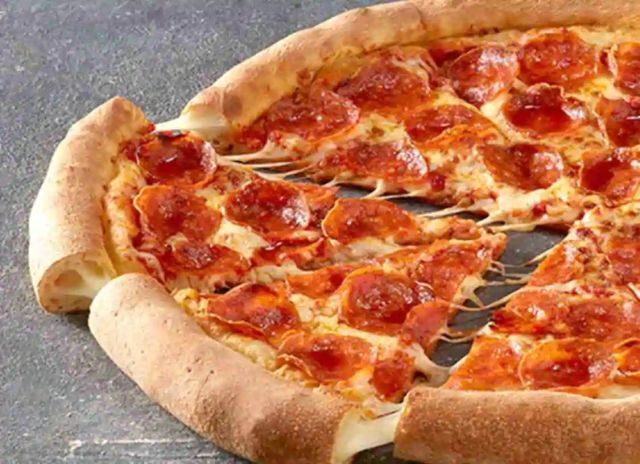 Has crust pizza stuffed who FAQ: What