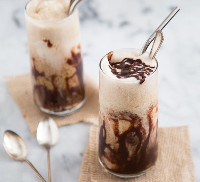 Whiskey Ice Cream Floats