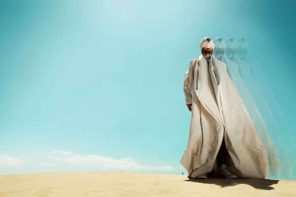 Hallucinatory Sahara Photoshoots