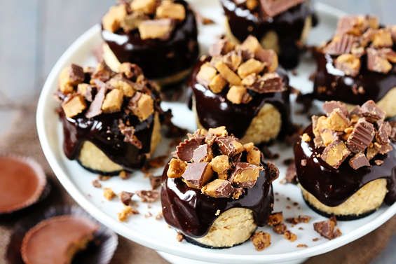 Chocolaty Peanut Cheesecakes