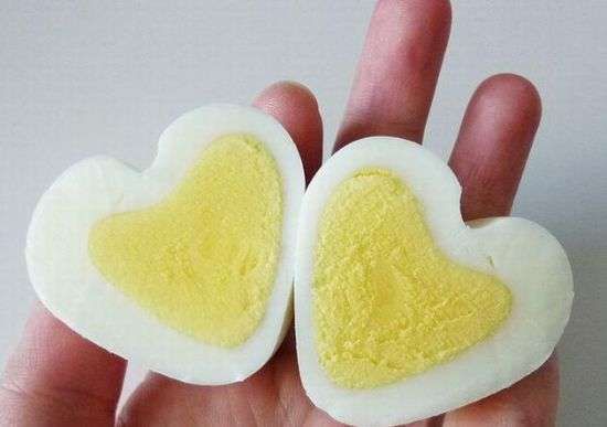 Eggsquisitely Romantic Snacks