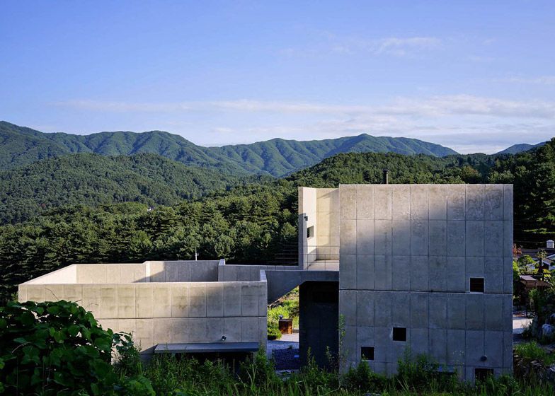 Contemplative Library Homes