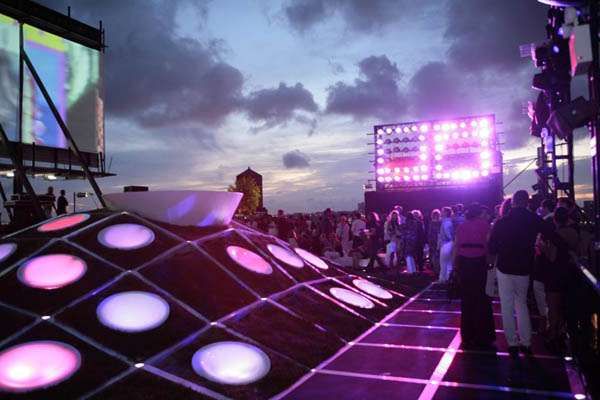 Top Floor Raver Lounges