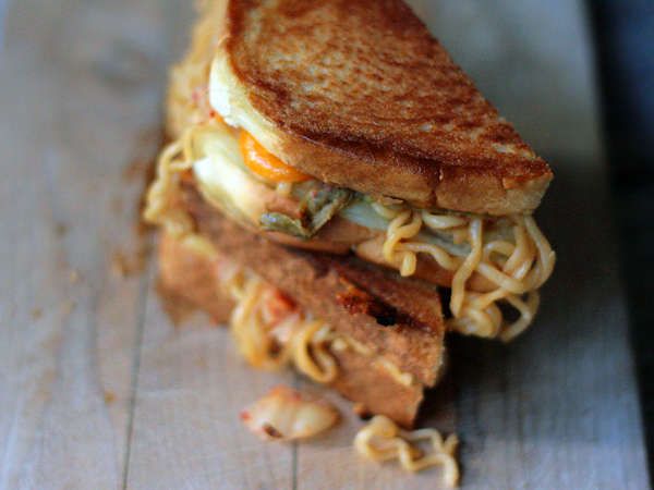 Instant Noodle Sandwiches