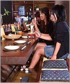 Japan's Pub Paradise Restaurant Caters To The Healthy Feet of Women