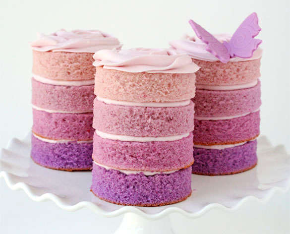 10 Jaw Dropping Ombre Desserts