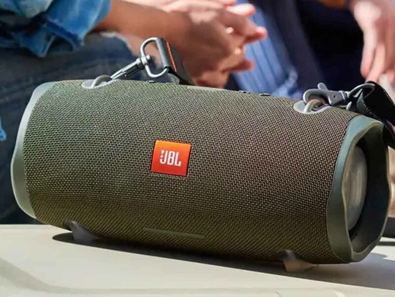 Durable Dual-Connection Speakers : JBL Xtreme 2